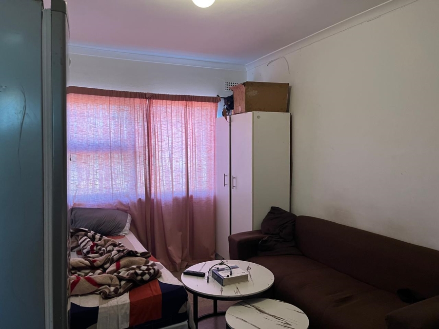  Bedroom Property for Sale in Cravenby Western Cape